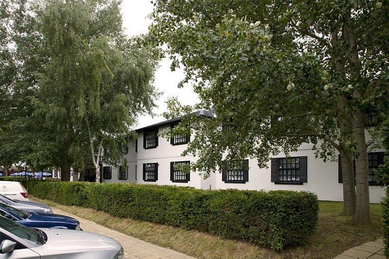 Premier Inn Cobham Cobham  Luaran gambar